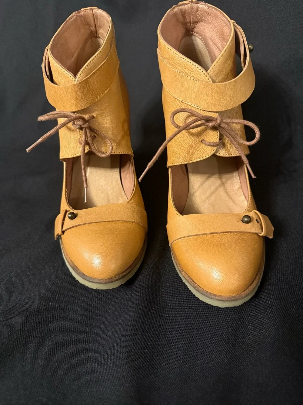 Anthropologie Lucky Penny Camel Leather Wedges